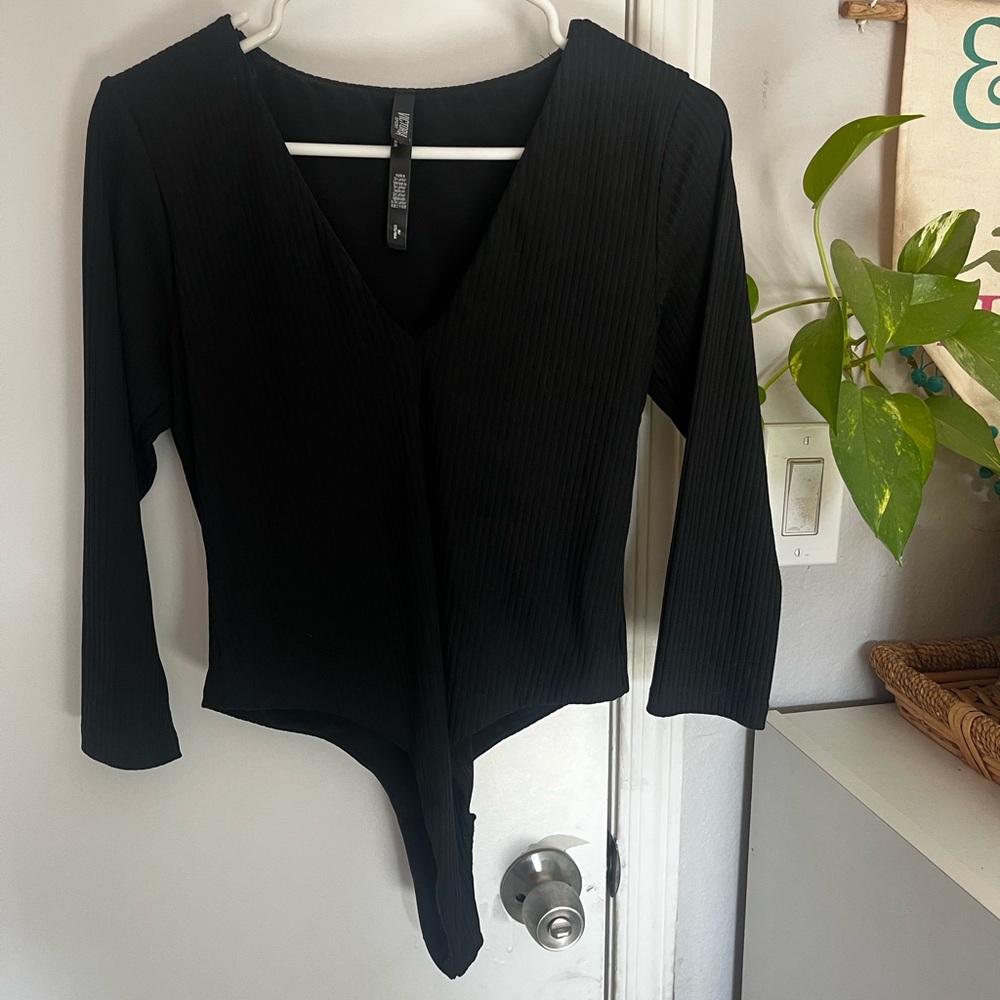 Victoria Secret SPORT Black V-Neck Women's Bodysuit